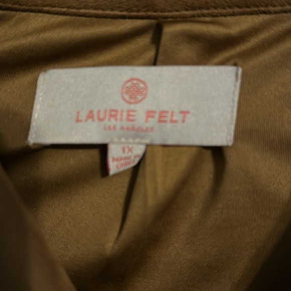 Laurie Felt embroidered faux suede jacket.  NWOT, size 1x - Picture 3 of 3